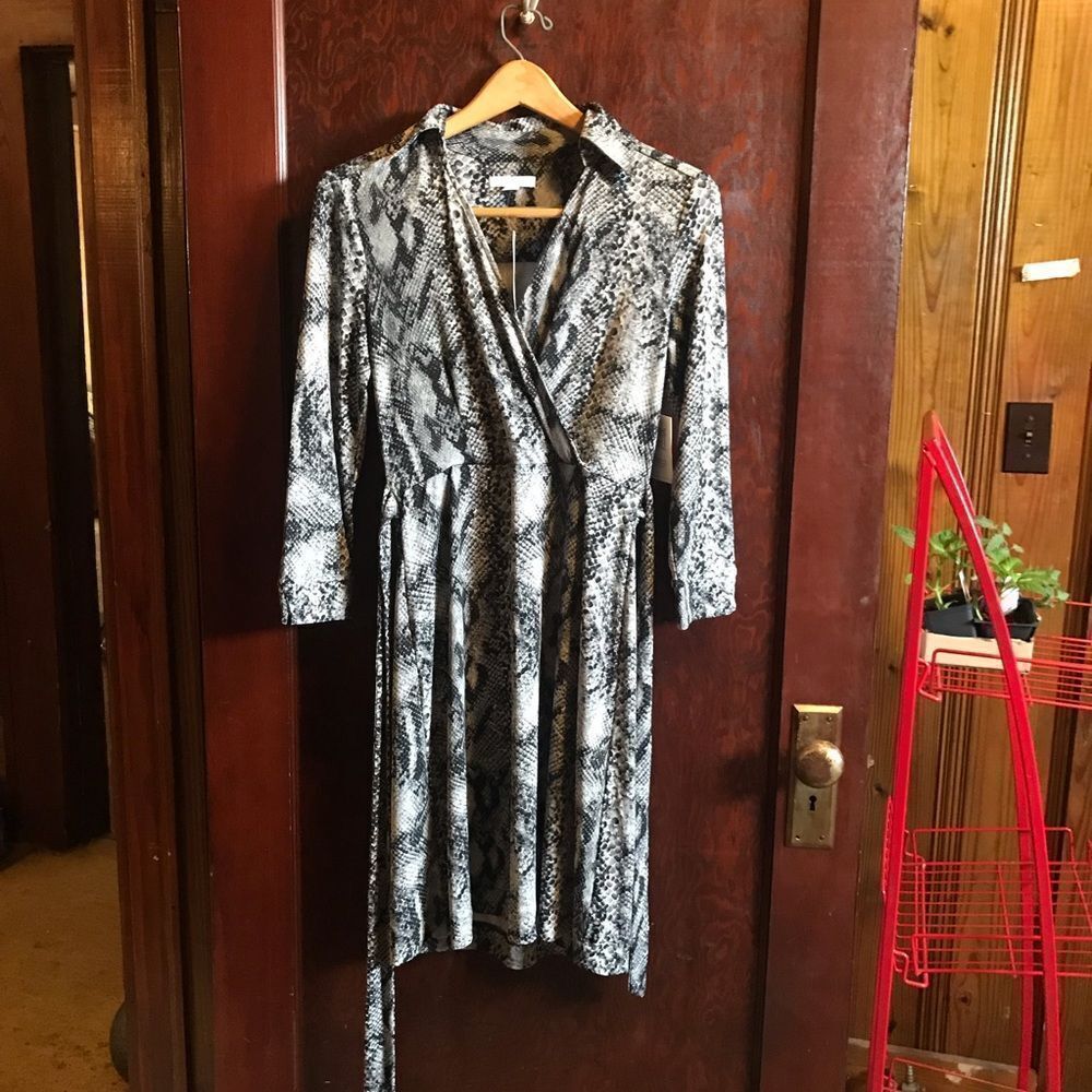 New York & Company Stretch dress